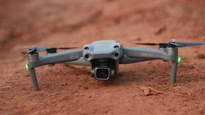 Comparatif de drones : les modèles à ne pas manquer en 2025